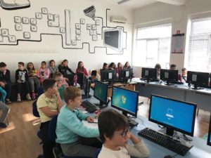 23192374_1869638389722815_830744875_o